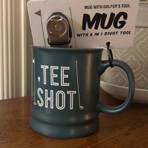 Golfers Set of 2 Tee Shot Golf Mug in Hunter Green + 6 in 1 Divot Tool Golf Gift